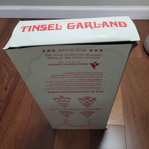 Golden Sleigh Silver Tinsel Garland Vintage Christmas Tree Mantle 15 Ft USA - Picture 10 of 15